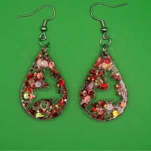 Red and White Glitter 1” Reindeer Resin Earrings